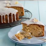 rhubarb-cake-with-elderflower-icing