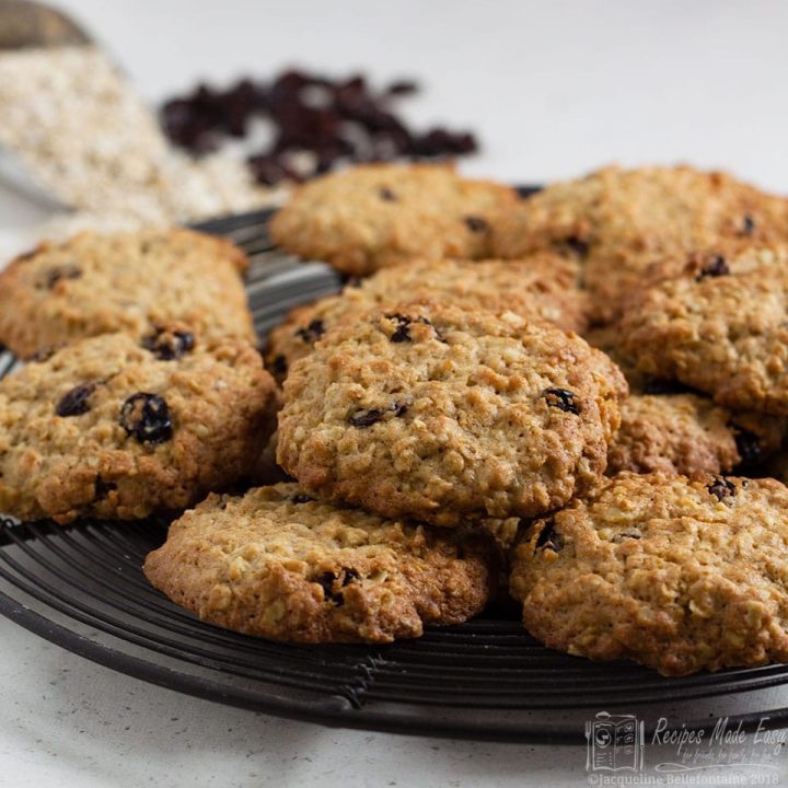 Oat and Raisin Cookies | Recipes Made Easy