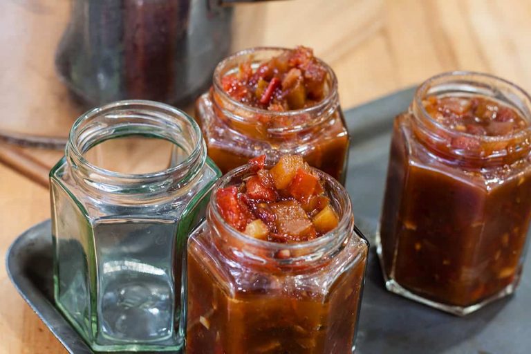 Easy Tomato Chutney | Recipes Made Easy