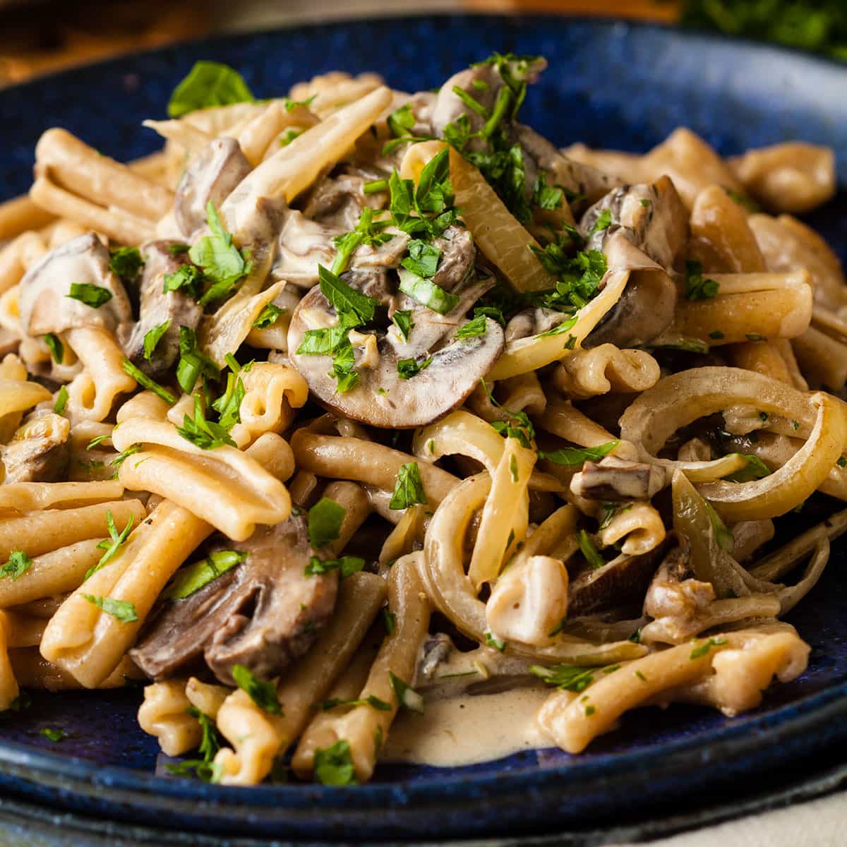 Easy creamy mushroom pasta | Recipes Made Easy